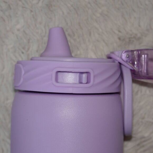 Ello Cooper Stainless Steel Water Bottle with Straw and Carry Handle, Lilac - Picture 8 of 11